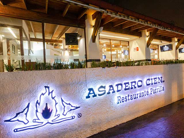 Asadero Cien Teatro| Restaurante en Xalapa | Parrilla y Buffet de carnes